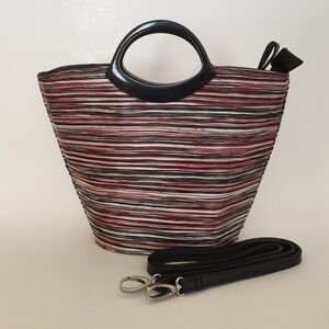 BellaKiara PU black/red leather handbag⭐️